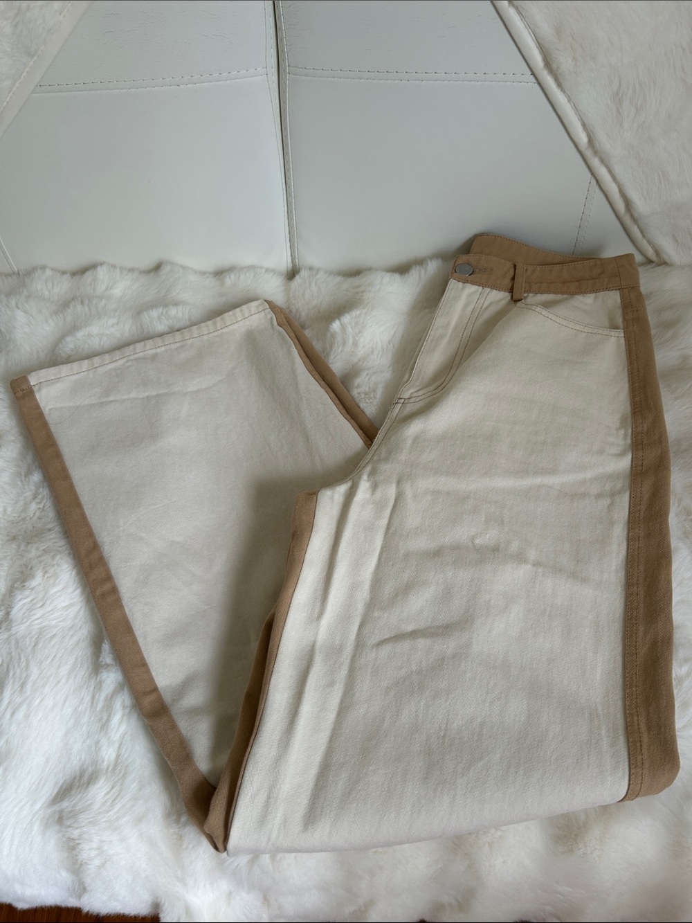 Wide Leg Two-Tone Pants